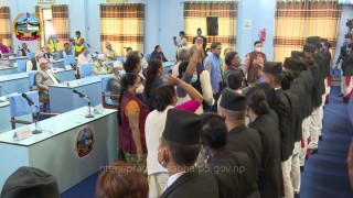 प्रमुख प्रतिपक्षी दल कांग्रेसद्वारा प्रदेश ५ को प्रदेशसभा बैठक अवरुद्ध,२ बजेसम्मका लागि संसद बैठक स्थगित(फोटोफिचर)
