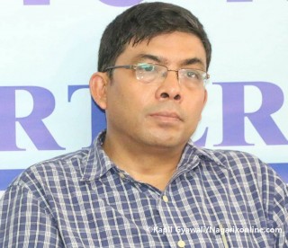 राष्ट्र बैंकका कार्यकारी निर्देशक श्रेष्ठ अर्थमन्त्री पौडेलका प्रमुख आर्थिक सल्लाहकार नियुक्त