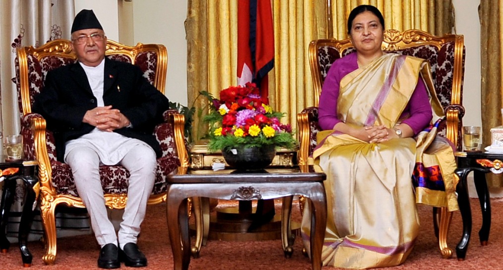 प्रधानमन्त्री ओलीको सिफारिसमा राष्ट्रपति भण्डारीद्वारा संसद विघटन,वैशाख १७ र २७ गते मध्यावधि चुनाव घोषणा