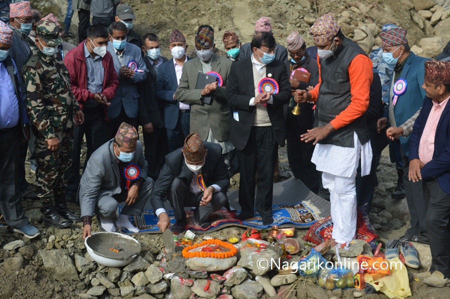 नेकपाभित्र गैरराजनीतिक बहस गर्ने छुट कसैलाई  छैन : महासचिव  पौडेल