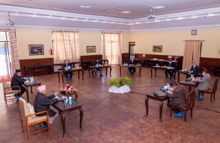 अध्यक्षद्वयको प्रतिवेदन स्थायी कमिटीमा पेस गर्ने नेकपा सचिवालयको निर्णय