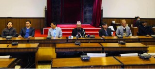 संसद विघटनविरुद्ध सातजना मन्त्रीले दिए सामूहिक राजीनामा
