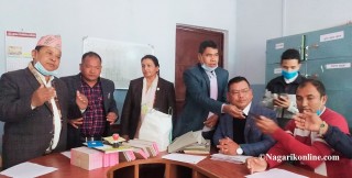 प्रगति माविमा सम्पन्न महायज्ञको आयब्यय  विद्यालयलाई हस्तान्तरण