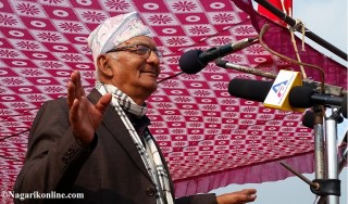 राज्यको ढुकुटीमा नेकपाको शक्ति प्रदर्शन : चित्रबहादुर केसी