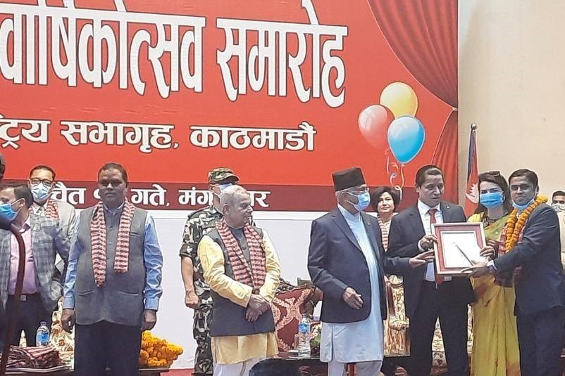 सर्वोत्कृष्ट युवा पत्रकारिता पुरस्कारबाट जीवन भण्डारी सम्मानित