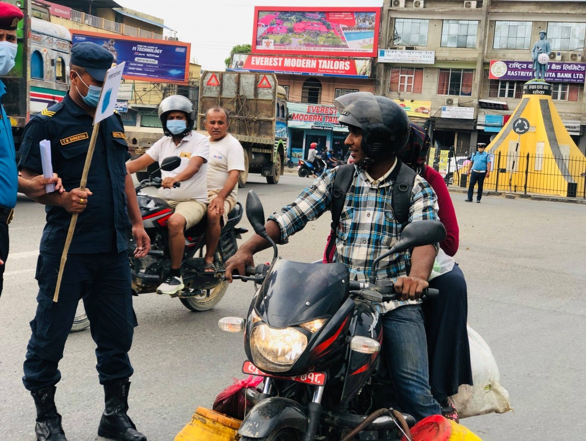 रुपन्देहीमा जोर बिजोर प्रणाली उल्लंघन गर्ने ३५० मोटरसाइकल चालक कारबाहीमा