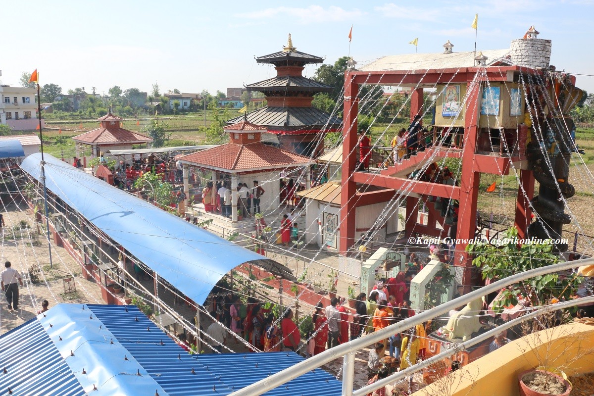आज साउने साेमबार मुक्तिनाथधाममा बिहानैदेखि श्रद्धालुहरुको भीड (फाेटाेकथा)