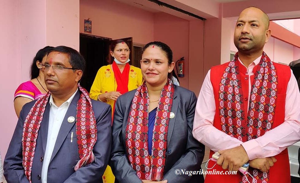 पदमुक्त लुम्बिनीका तीन सांसद सर्वोच्च जाने