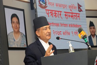 सरकारले साफ खेलेर फर्किएका फुटबल टोलीका प्रत्येक खेलाडीलाई ५ लाख र प्रशिक्षकलाई ३ लाख दिने
