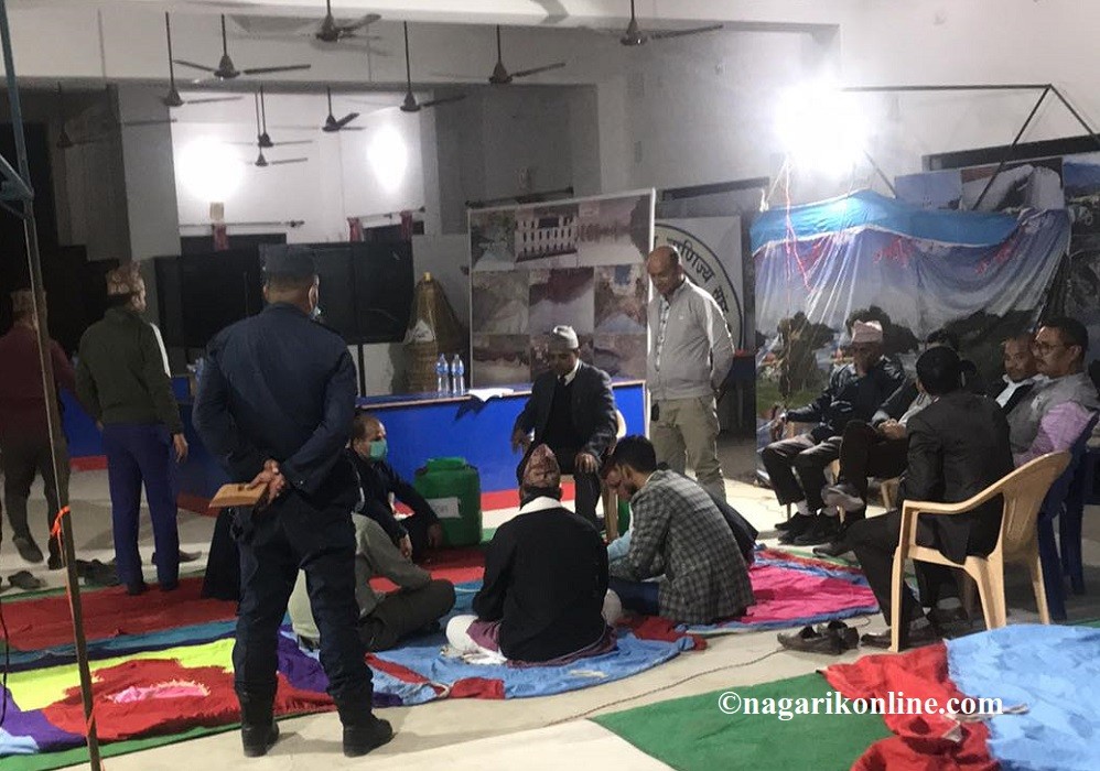 कांग्रेस प्रदेशसभा क्षेत्रीय अधिवेशन : रूपन्देही क्षेत्र न-१  ‘ख’ मा ३०५ मत खस्यो ,मतगणना शुरु