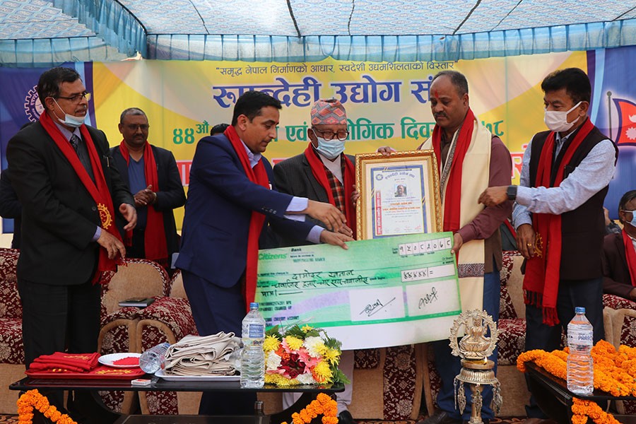 ‘मुलुकको आर्थिक मेरुदण्डको रुपमा रहेको औद्योगिक क्षेत्र कठिन परिस्थितिमा’