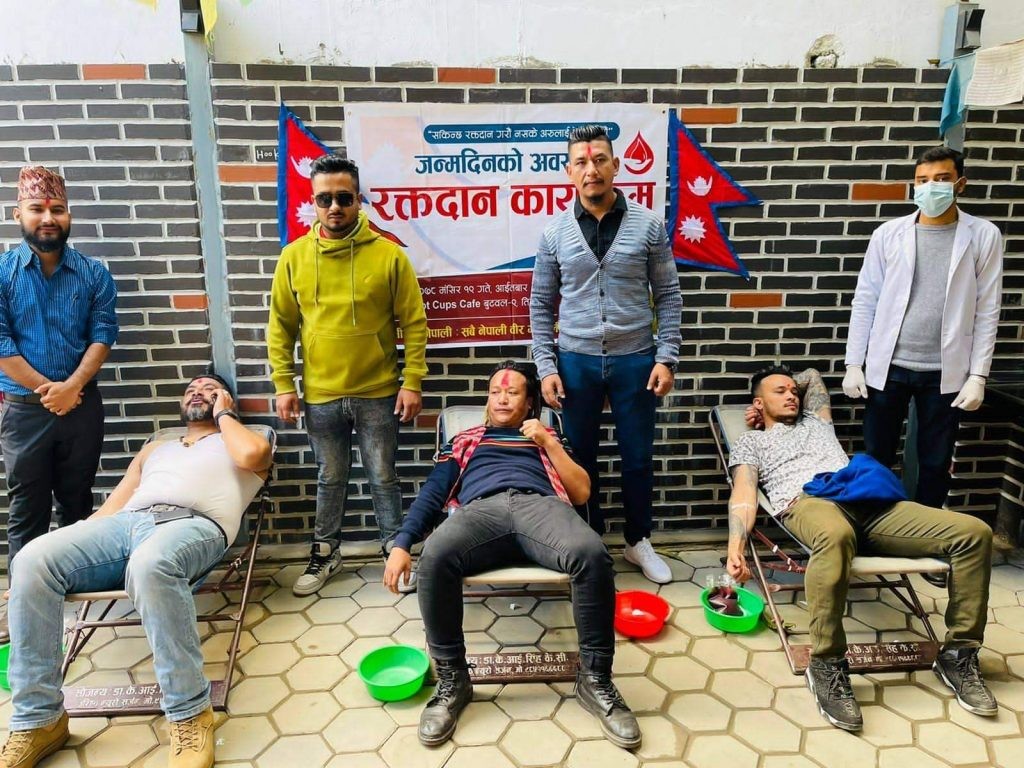 वीर गोर्खालीका अभियान्ताहरुले बुटवलमा गरे जन्मदिनमा रक्तदान,६२ पिन्ट रगत ‍संकलन