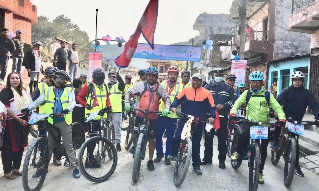 बुटवलको जितगढी किल्लाबाट लुम्बिनी सम्पदा साइकल यात्रा सुरु