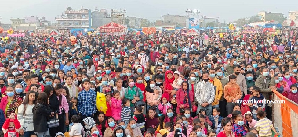 बुटवलमा सञ्चालित ब्यापार मेलाको आज एघाराैँ  दिन,पशुपति शर्माले धमाका गर्दै