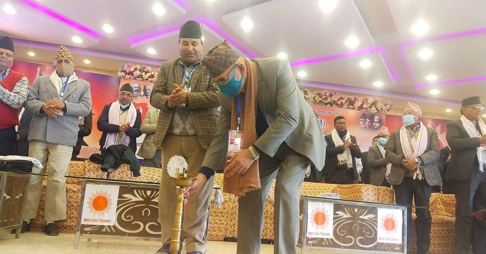 कम्युनिष्ट आन्दोलनलाई विभाजित गर्ने प्रयास असफल  :विष्णु पौडेल