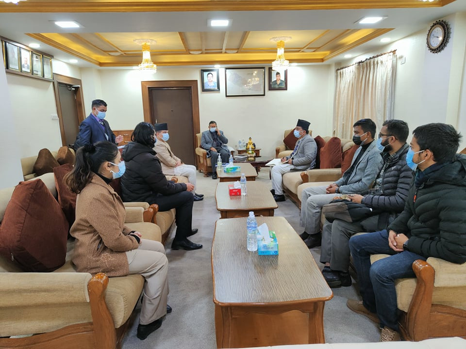 बिए एलएलबी चौँथो वर्षका विद्यार्थीलाई गृहमन्त्री खाँणको टेलिफोन,परीक्षाबारे चासाे