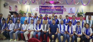 मदन भण्डारी स्पोटर्स एकेडेमी रुपन्देहीमा भण्डारी,सचिवमा सुनार