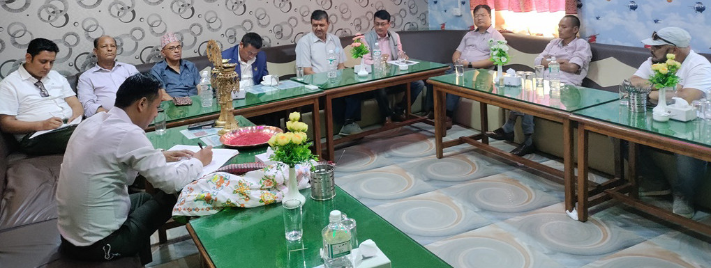 नेविसंघ रुपन्देहीका पूर्व सभापतिको बैठकले भन्यो-‘दलीय हैसियतका आधारमा पद बाँडफाँड गर’