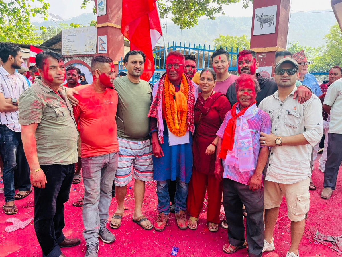 कांग्रेसका हरि श्रेष्ठ बुटवल ५ को वडाध्यक्षमा प्यानलसहित विजयी