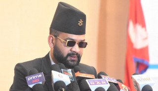 मेयर बालेनको आक्रोश: ‘१० हजार करोडको काण्ड लुकाउन अर्को काण्ड गरेर जनता नझुक्काउनु होला केपी ओलीज्यू !’