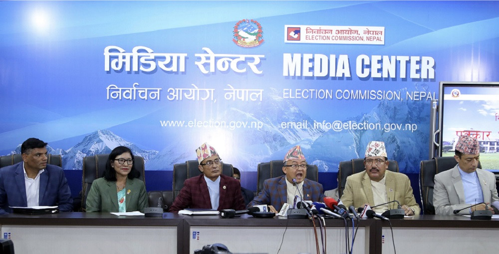 सांसदको पदावधि  मंसिर २१ गतेसम्म हुन्छ : प्रमुख आयुक्त दिनेश कुमार थपलिया