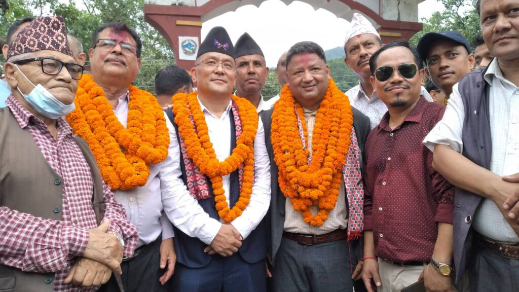 रुपन्देही २ मा उम्मेद्वारी खारेजीपछि न्याय खाेज्दै सर्वोच्च पुगे राजु गुरुङ
