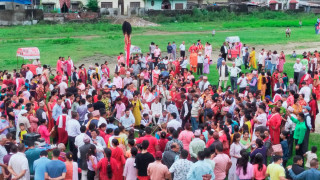 पहाडी जिल्लामा लोकप्रिय सराँय नाँच बुटवलमा (फाेटाेफिचर)