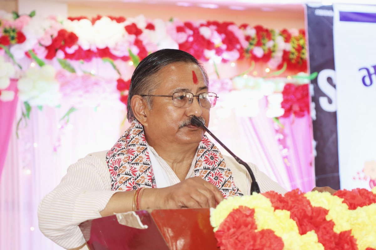 रुपन्देही ३ : गृहमन्त्री खाँणले उछिने राप्रपाका बाेहाेरालाइ