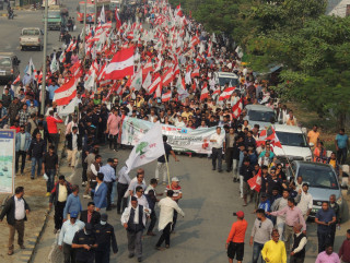 पाँच दलीय गठबन्धनद्वारा भैरहवामा चुनावी सभा (फोटोफिचर)