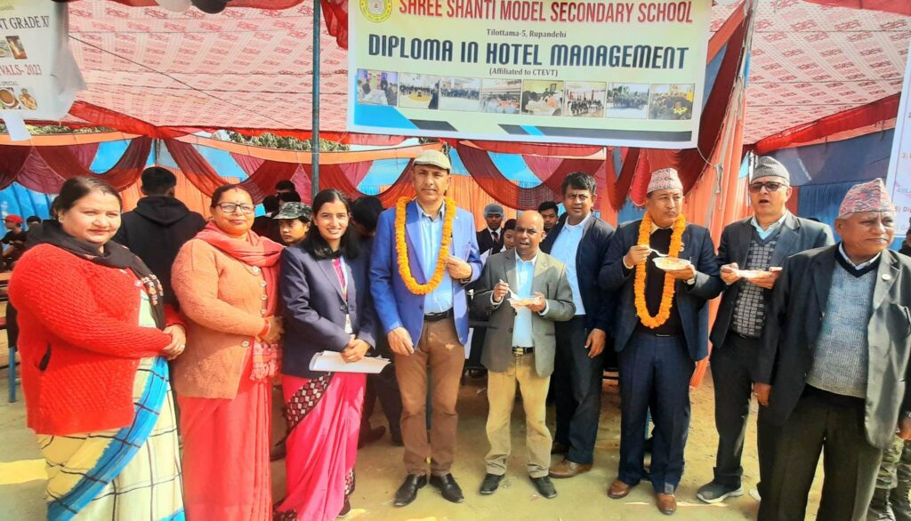 शान्ति नमुना माविमा हाजिरी जवाफ,रक्तदान र फुड फेस्टिबल