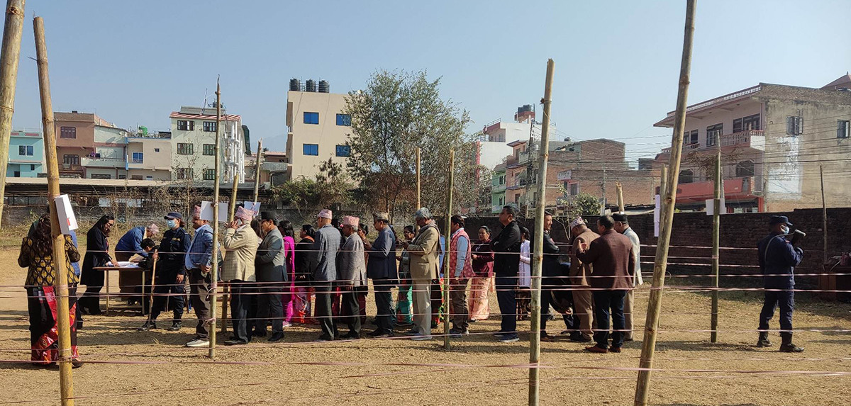 लुम्बिनीमा राष्ट्रियसभा उपनिर्वाचनको मतदान सकियो,३०४ जनाले गरे मतदान