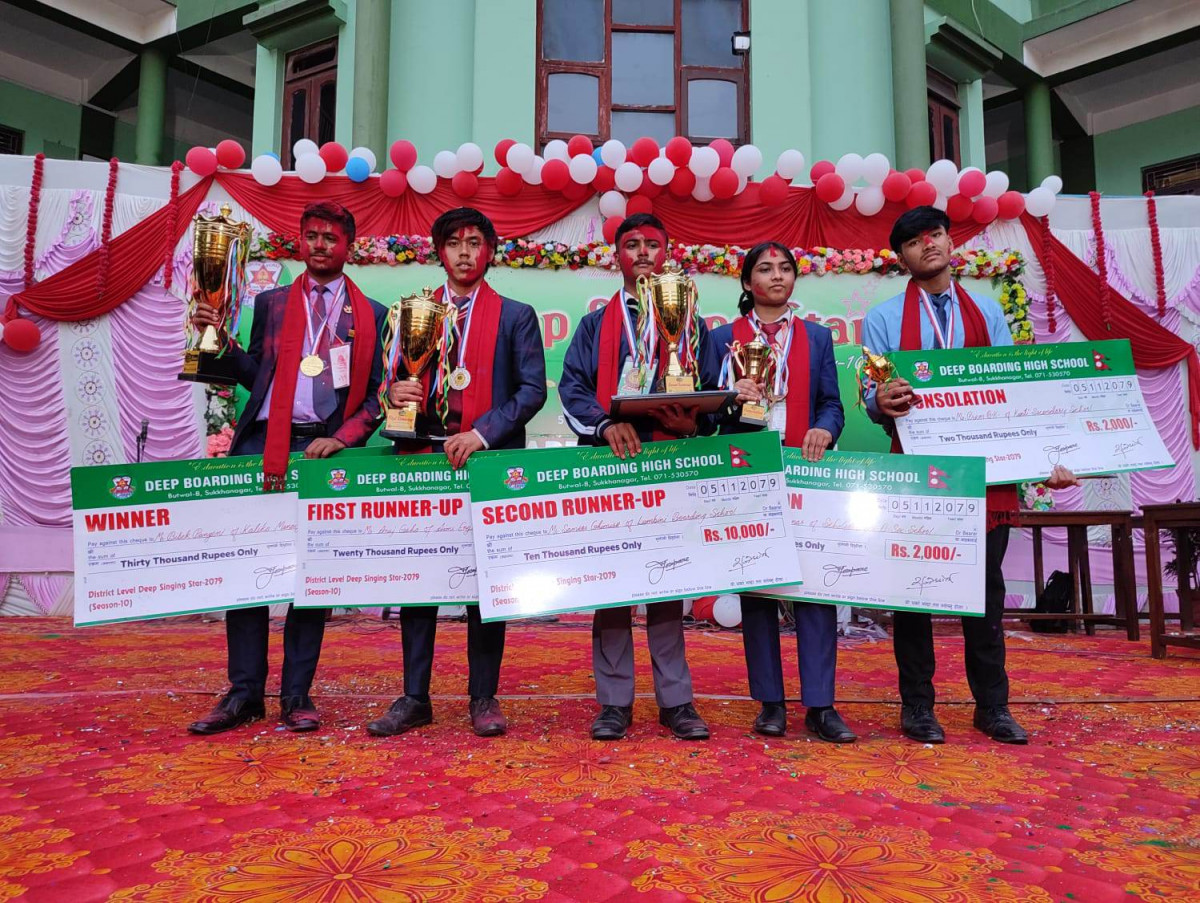 कालिका मानवज्ञानका विवेकले जिते दीप गायन ताराको उपाधी