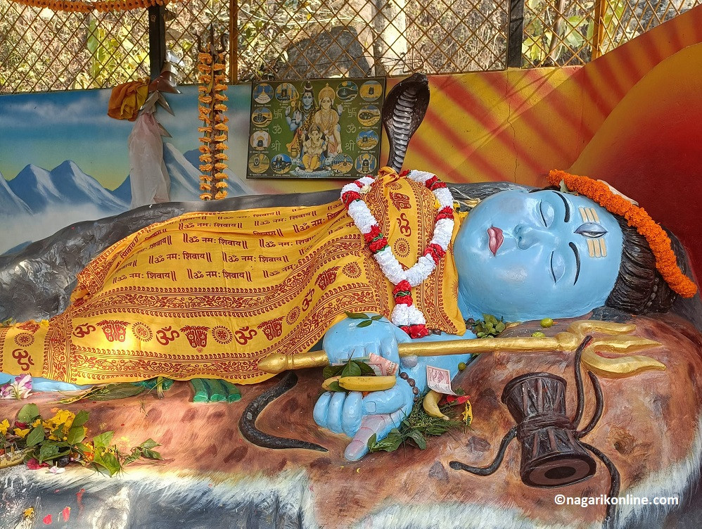 महाशिवरात्रि पर्व आज देशभरका शिवालयमा विधिपूर्वक पूजा, आराधना एवं दर्शन गरी मनाइँदै