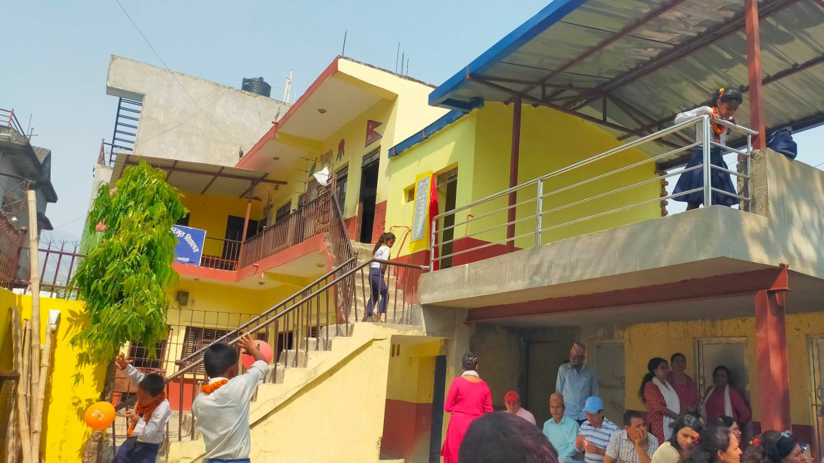 लायन्स बुटवल सिद्धबाबा भृकुटीद्वारा मैनाबगर आधारभुत बिद्यालयमा कक्षाकोठा निर्माण