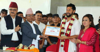 चितवन २ मा ५४ हजार १७६ मतसहित रवि लामिछाने विजयी