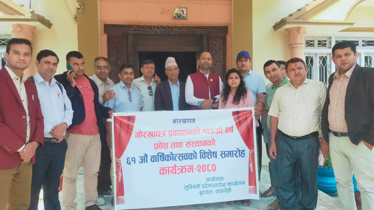 मिडियाले  जनताका मुद्धा बोक्नुपर्छ : मन्त्री सन्तोष पाण्डे