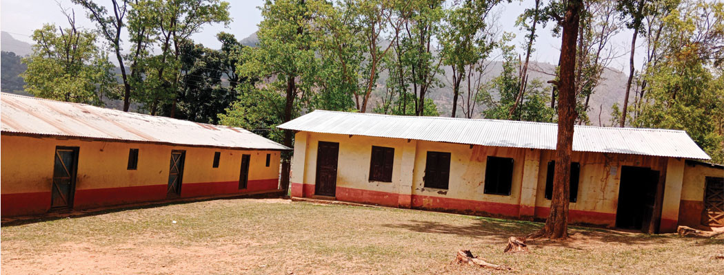 ६८ वर्षअघि स्थापित विद्यालयको अस्तित्व सङ्कटमा