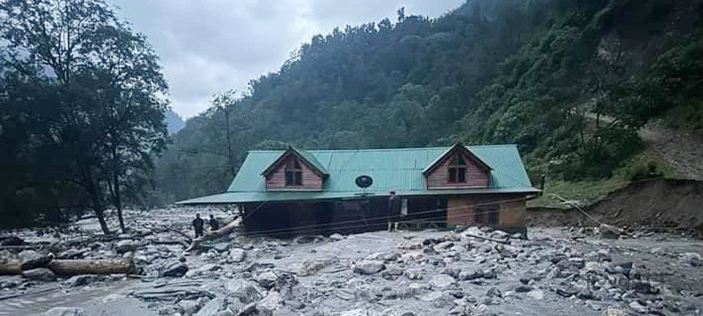 ताप्लेजुङमा पहिरोले पुरिएर बेपत्ता भएका एक जनाको शव फेला