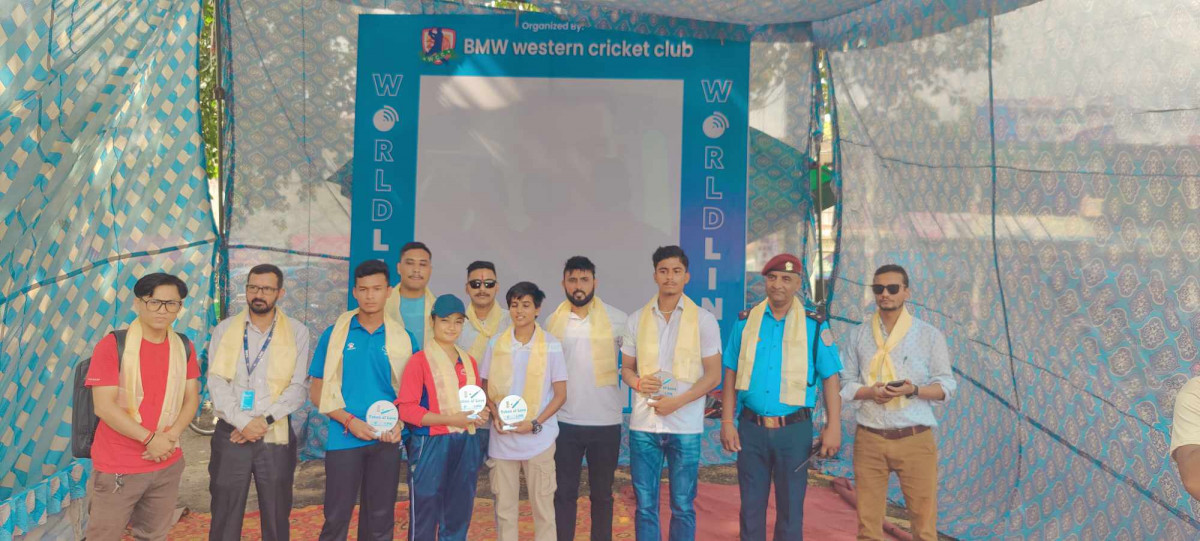वेष्ट्रन क्रिकेट एकेडेमी बुटवलद्वारा राष्ट्रिय खेलाडीलाई सम्मान