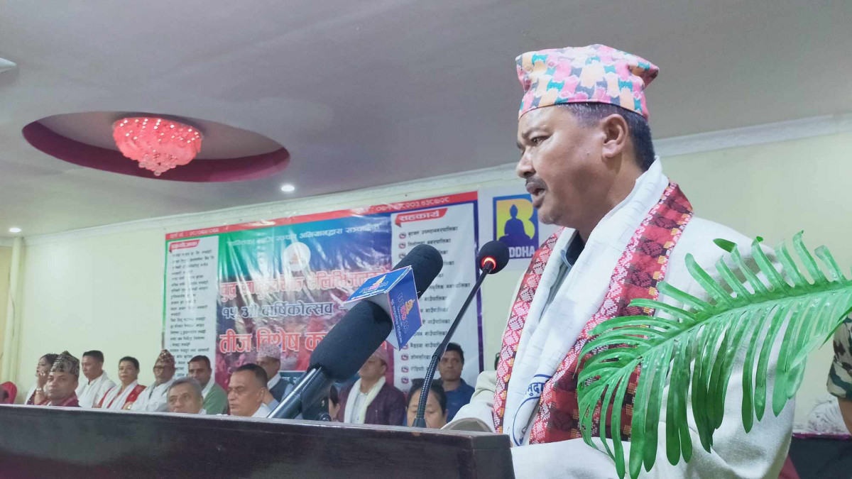‘मिडियाले गाउँ केन्द्रित मुद्धा उठाउनुपर्छ,विकासको माेडल बदलाैँ’ :  मुख्यमन्त्री डिल्लीबहादुर चौधरी