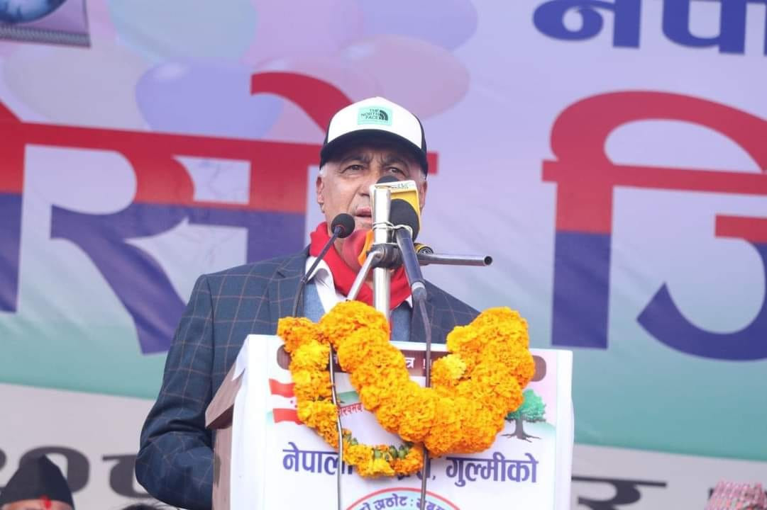 राजनीतिक आधारमा समाज बिगार्ने अधिकार कसैलाई छैन : डा. चन्द्र भण्डारी