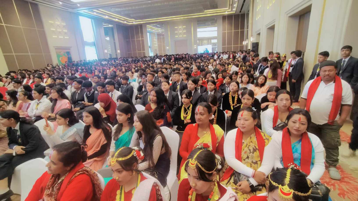 अक्सफोर्ड मावि : कक्षा १२ मा अध्ययनरत  विद्यार्थीलाई विदाई