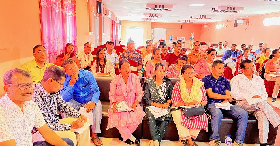 शिक्षक संघद्वारा शिक्षकहरुलाई अभिमुखीकरण 
