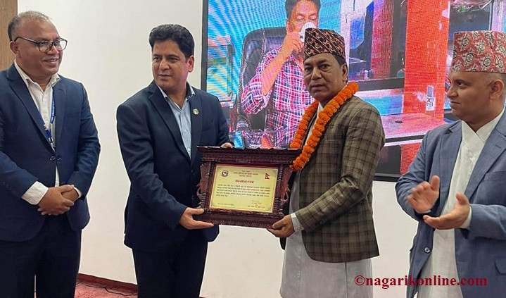 आवास इण्डष्ट्रिज प्रालिले पायो नवप्रवर्तनकारी उद्यमी पुरस्कार