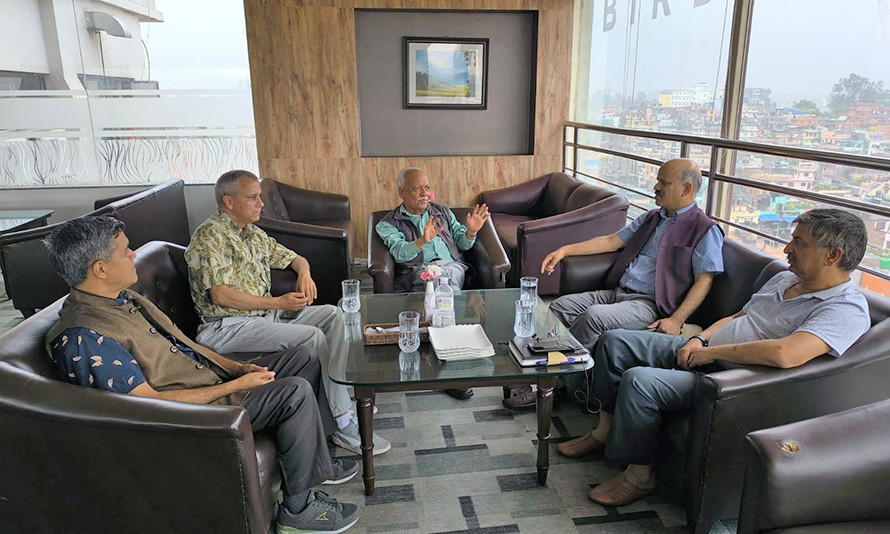 महासंघका पाँच जना पूर्वअध्यक्षको अपिल : विवाद टुंग्याएर निर्वाचनमा जाऔँ