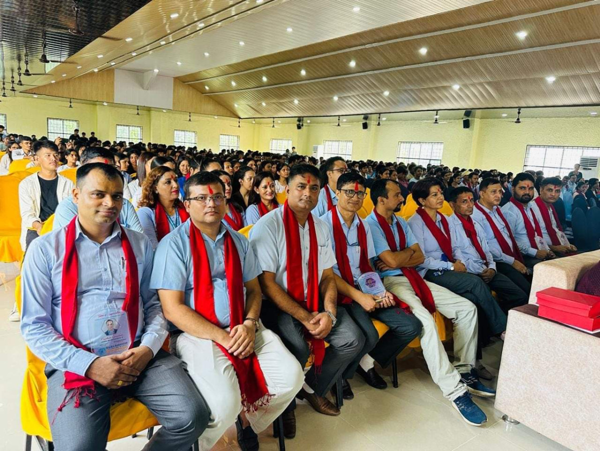 १२  पास गरेका बिद्यार्थीलाइ कालिका मानवज्ञानद्वारा बधाइ ज्ञापन