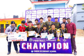 क्यानन सेभेन ए साईड ईन्टर कलेज फुटबल टुर्नामेन्टको उपाधि स्कलर्स होमलाई