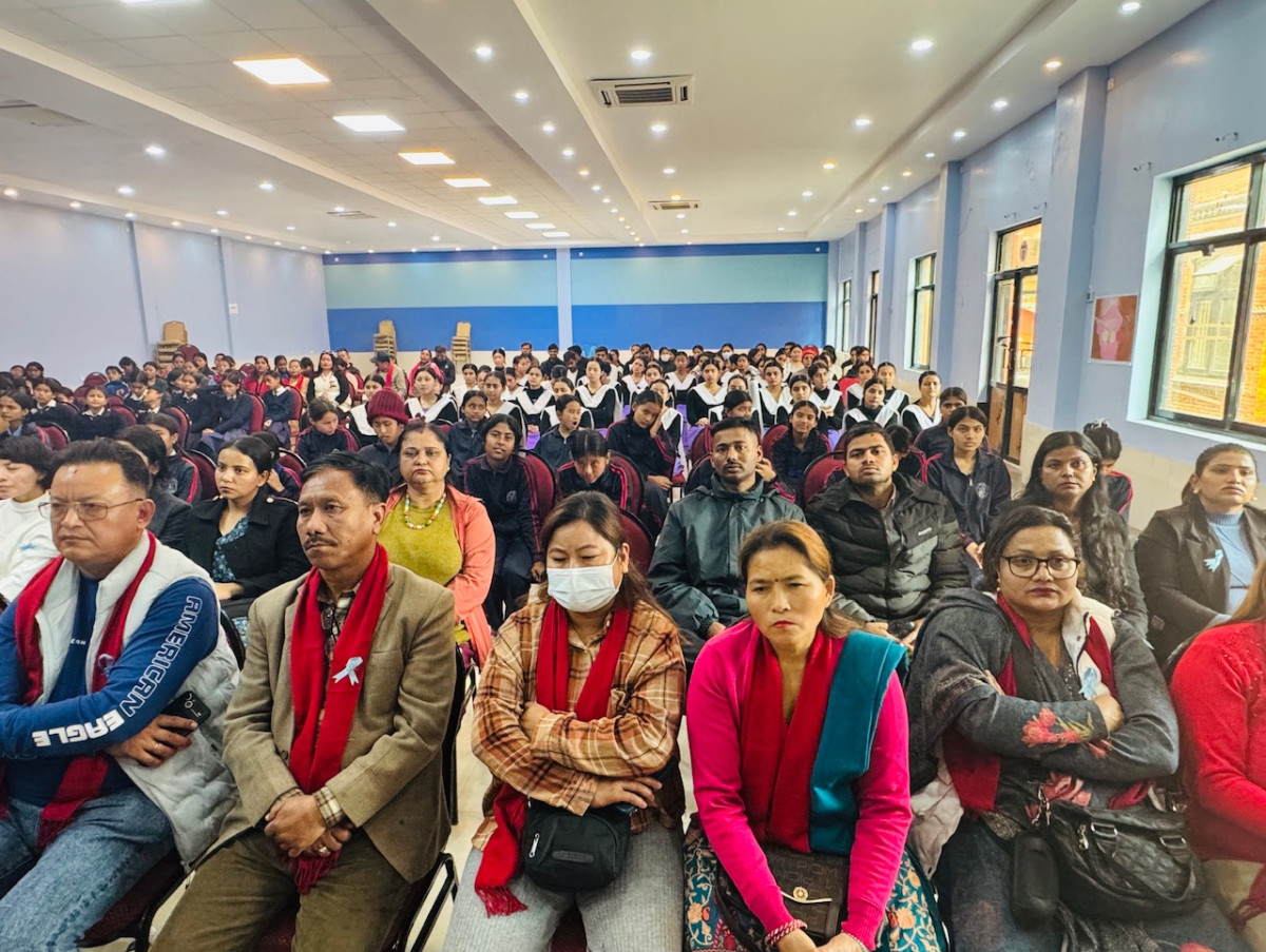 एच.पि.भि. खोपका बारेमा किशाेरीहरुलाई अभिमुखिकरण