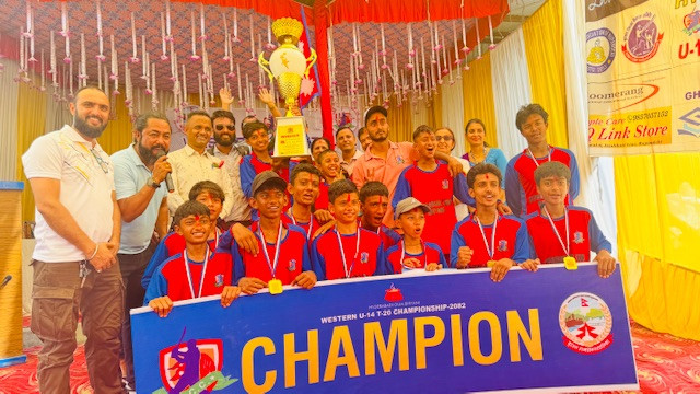 यू–१४ टि ट्वान्टी क्रिकेट प्रतियोगिताको उपाधि आयोजक वेष्ट्रनलाई