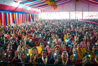 पोखरामा जारी गण्डकी कोटिहोममा भक्तजनको ओइरो (फोटोफिचर)